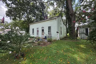 511 N Main Cross St, Vevay, IN 47043 - Photo 2