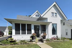 320 E Hendricks St, Greensburg, IN 47240 - Photo 1