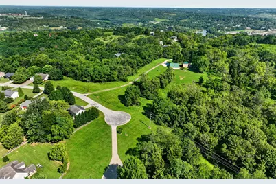 17 Tall Oak Drive, Aurora, IN 47001 - Photo 4