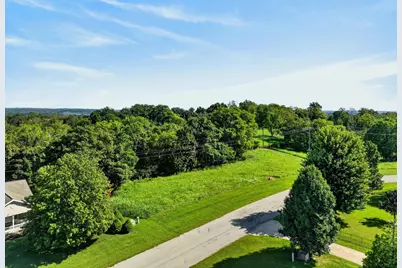 17 Tall Oak Drive, Aurora, IN 47001 - Photo 2