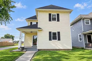 228 W 12th St, Connersville, IN 47331 - Photo 1