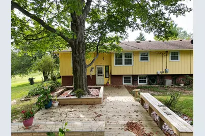 905 E Beech Street, Osgood, IN 47037 - Photo 10