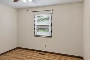 410 Mouser St, Madison, IN 47250 - Photo 26