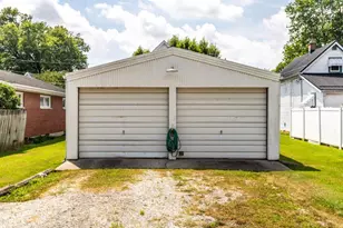 12 Alvina St, Batesville, IN 47006 - Photo 2