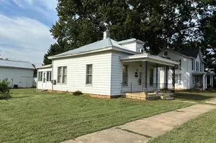 132 S Mulberry St, Rising Sun, IN 47040 - Photo 1