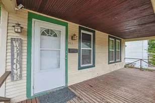322 Washington St, Aurora, IN 47001 - Photo 4