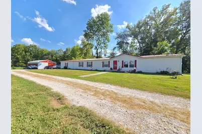 9099 Pipe Creek Road, Metamora, IN 47030 - Photo 8