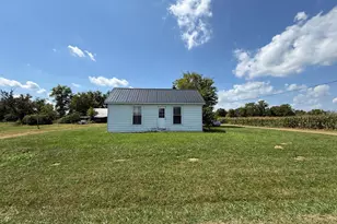 10401 Bennington Pike, Vevay, IN 47043 - Photo 4