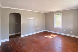 1640 Washington Ave, Madison, IN 47250 - Photo 6