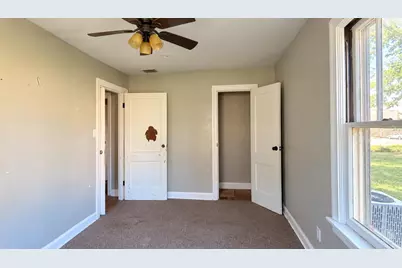 1640 Washington Avenue, Madison, IN 47250 - Photo 10