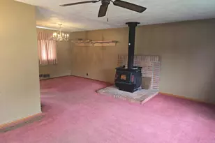 1523 W Memorial Dr, Connersville, IN 47331 - Photo 2