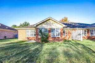 1622 Senior Ct, Shelbyville, IN 46176 - Photo 30