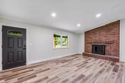 24467 Green Meadows Drive, Lawrenceburg, IN 47025 - Photo 6
