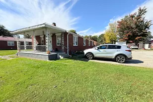 635 S High St, Versailles, IN 47042 - Photo 12