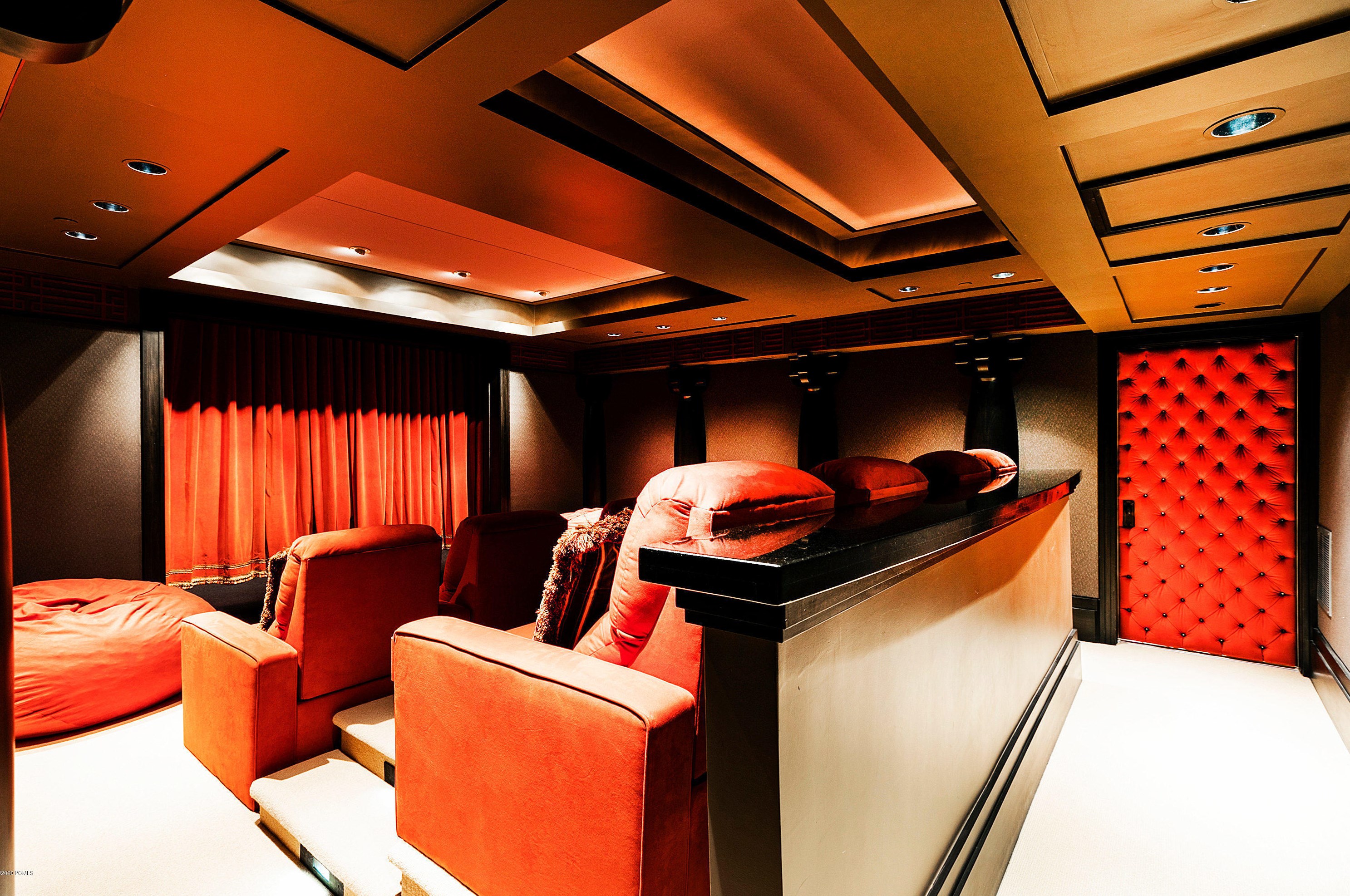 7418 Glenwild Dr, Park City UT 84098-5592 exterior