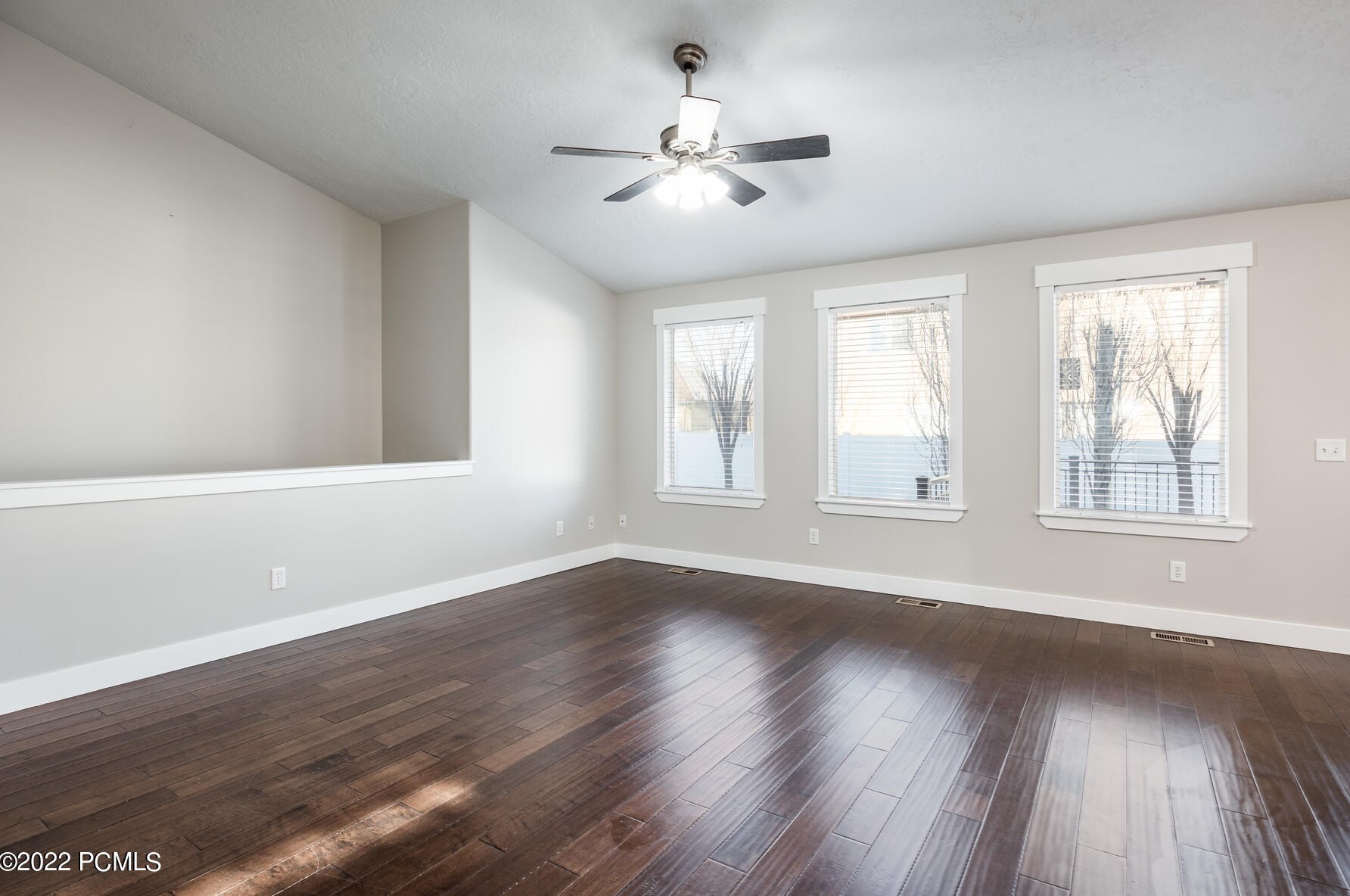 12432 Andreas St, Riverton, UT 84096-3951