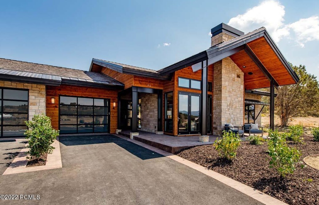 364 N Red Ledges Village Way, Heber, UT 84032