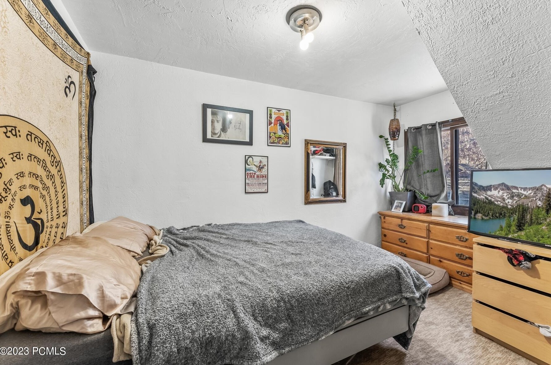 1060 Woodside Ave, Park City UT 84060 exterior