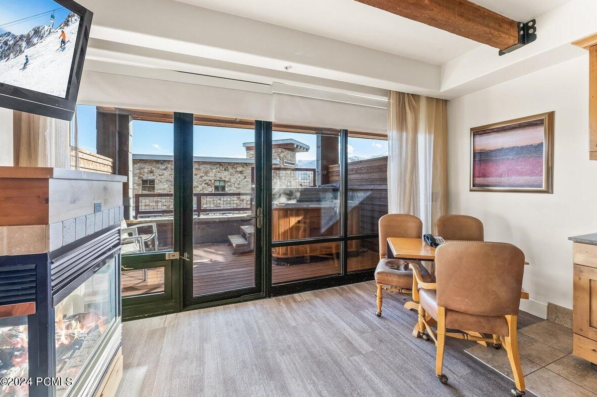 1476 Newpark Blvd #203, Park City, UT 84098