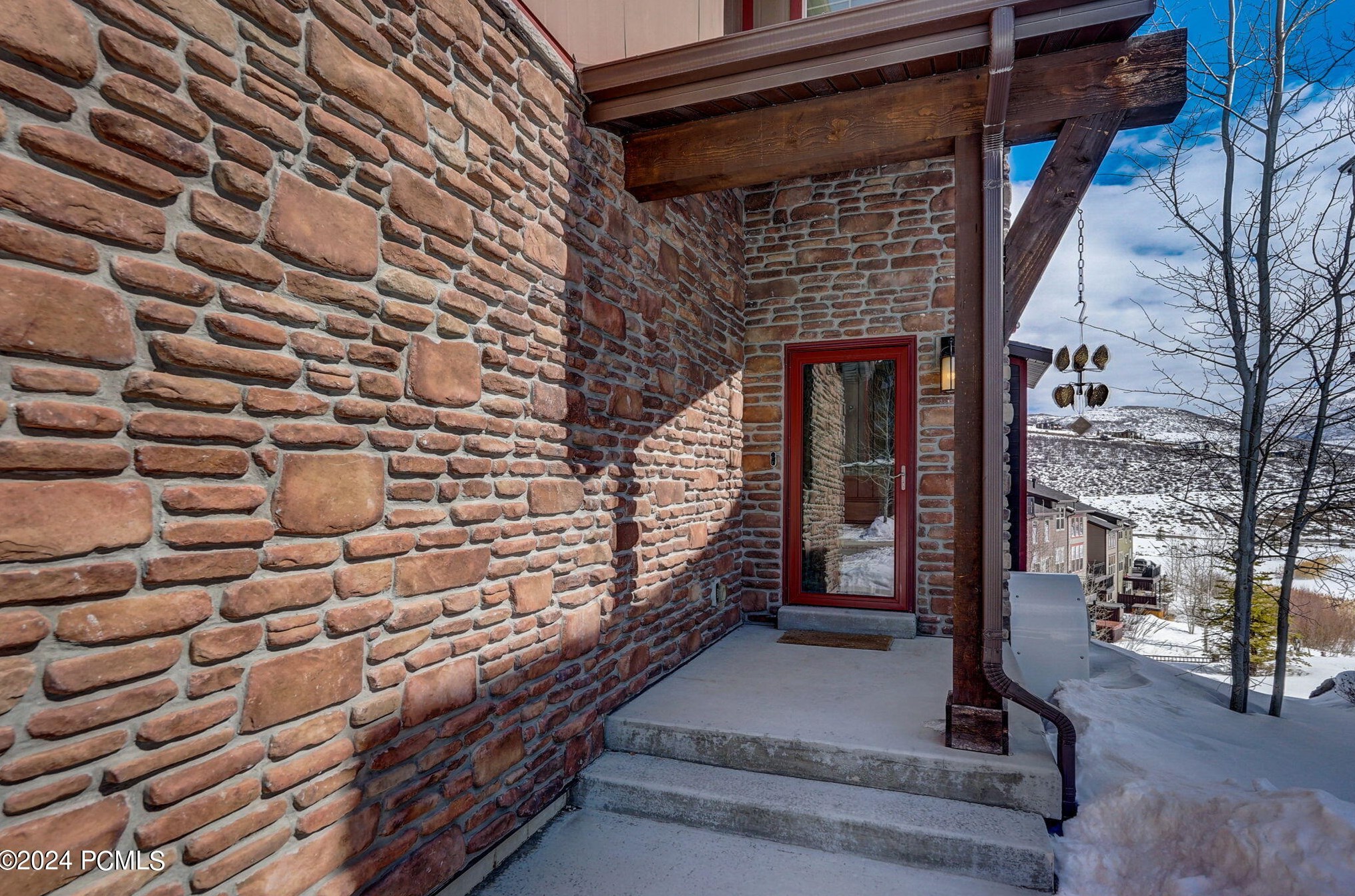 1086 W Abigail Dr, Woodland, UT 84036