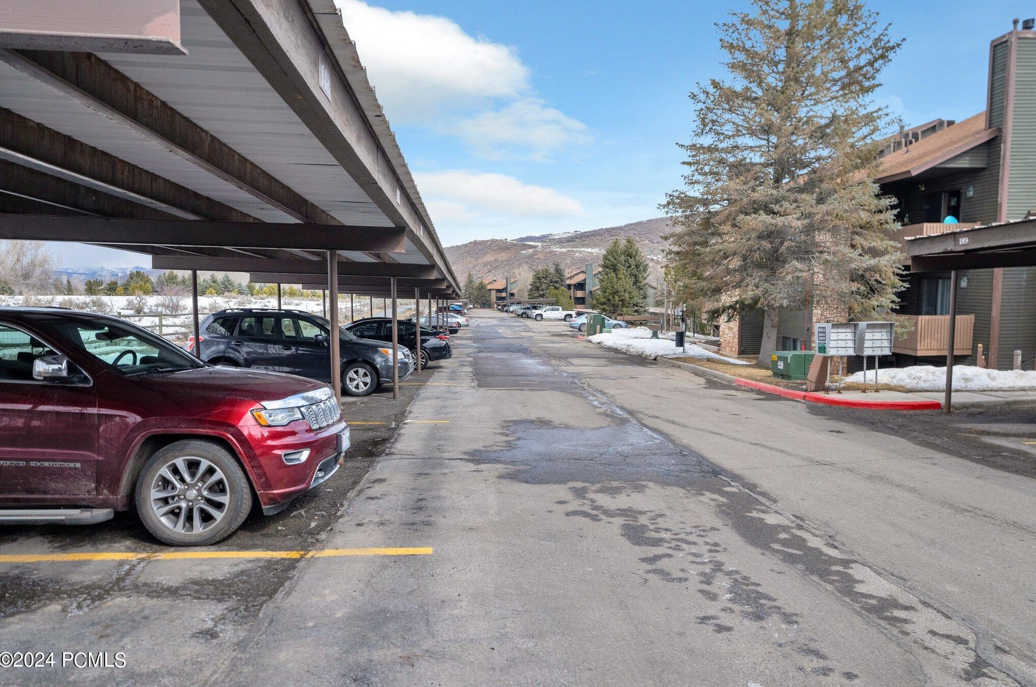 6935 2200, Park City UT 84098-8204 exterior