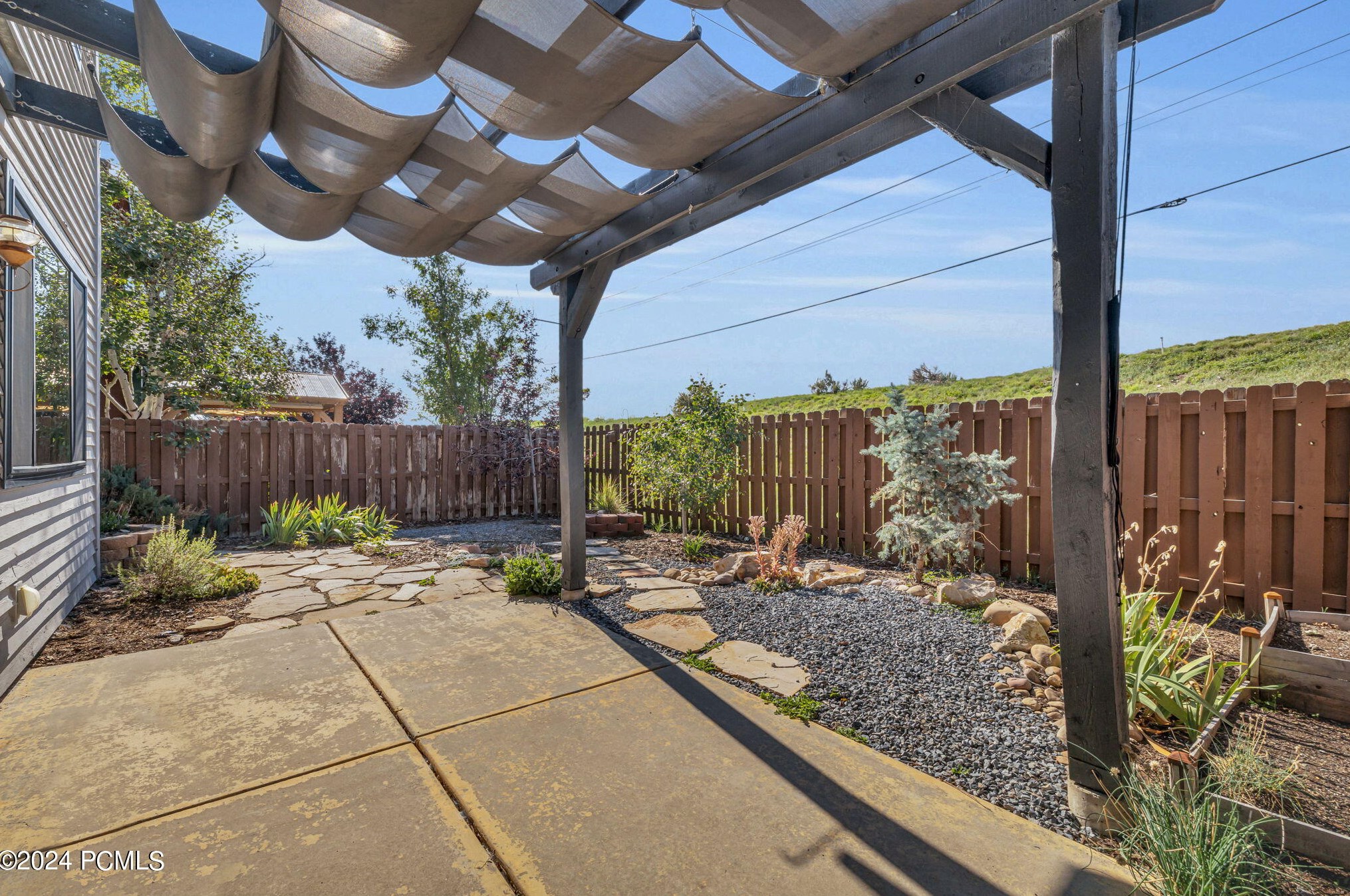 1025 Old Stone House Way, Park City UT 84098-5413 exterior