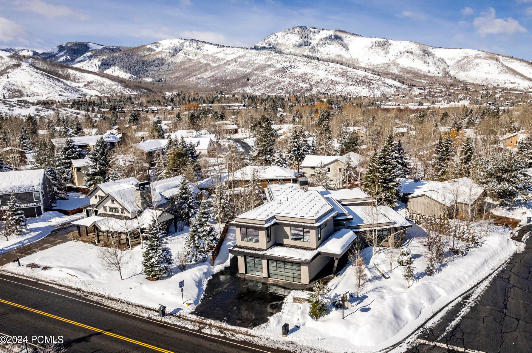 2547 Holiday Rnch Loop Rd, Park City UT 84060-6836 exterior