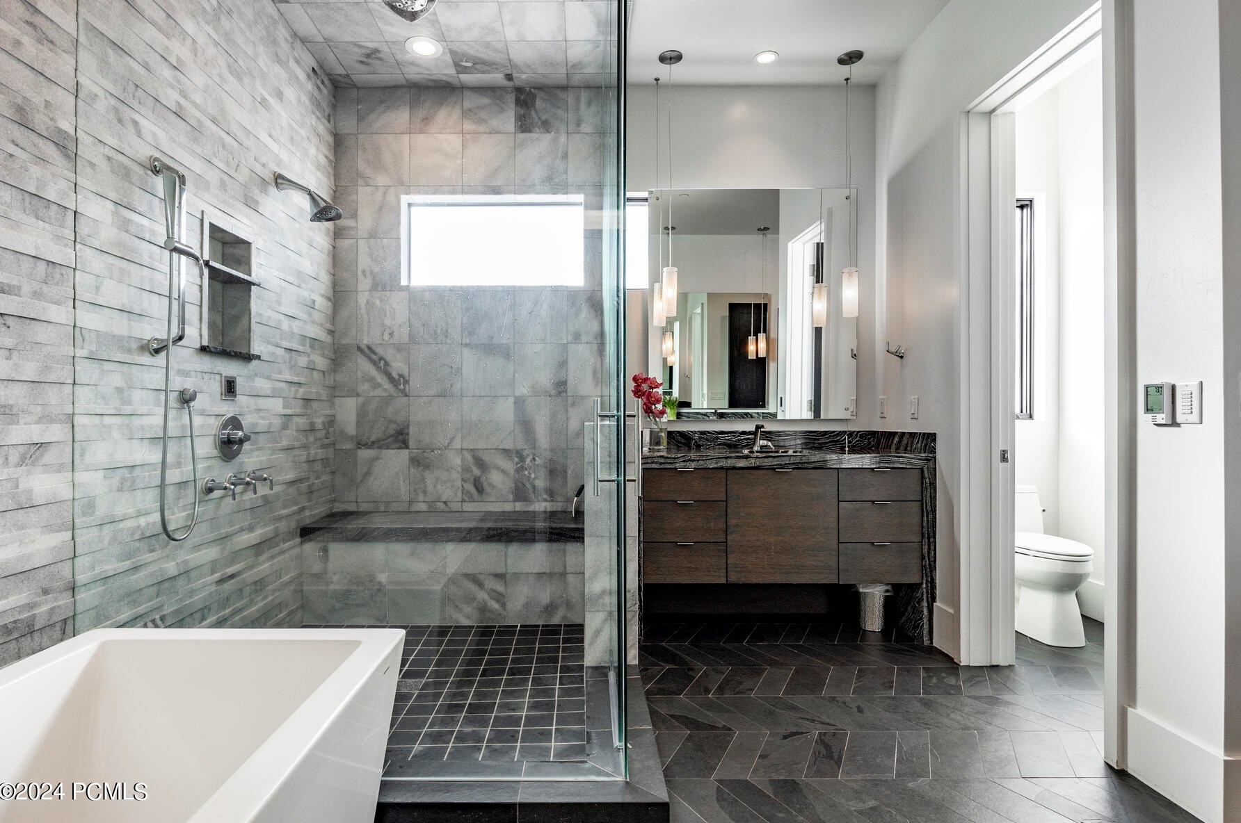 2547 Holiday Rnch Loop Rd, Park City UT 84060-6836 exterior