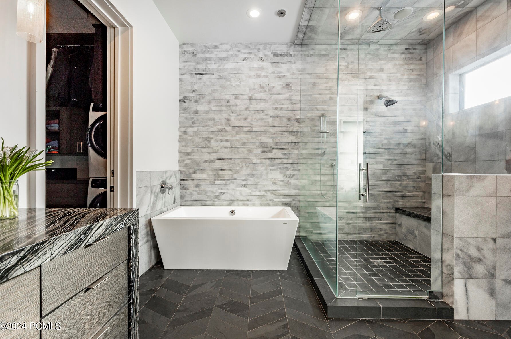 2547 Holiday Rnch Loop Rd, Park City UT 84060-6836 exterior