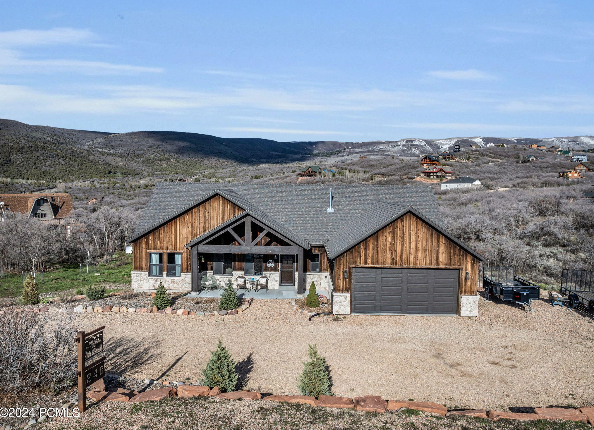 1537 Cedar Bark Ln, Heber, UT 84032-4384