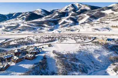 1926 W Mochila Circle, Mayflower Mountain, UT 84032 - Photo 20