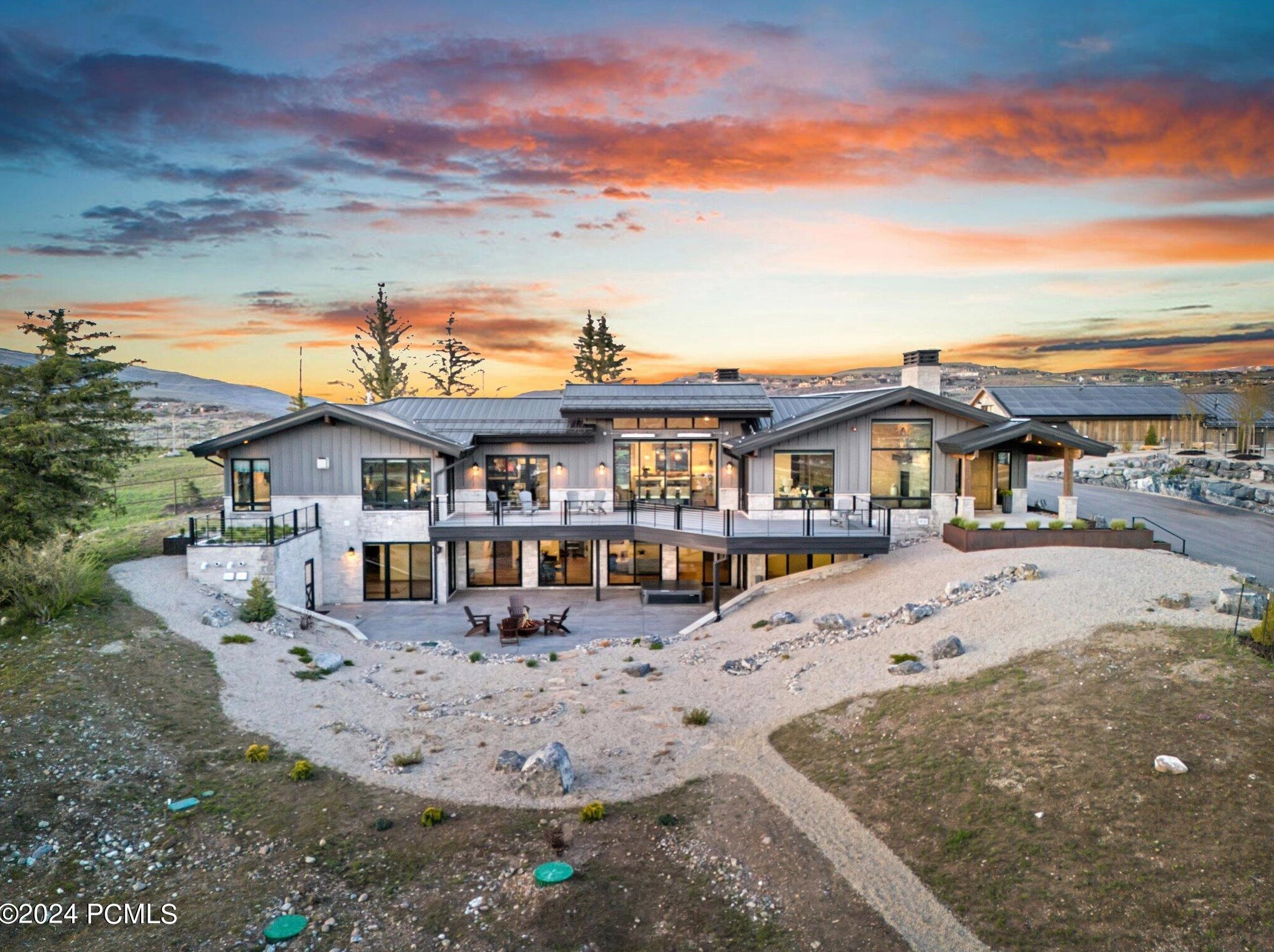 1523 Crescent Dr, Park City, UT 84098-5668