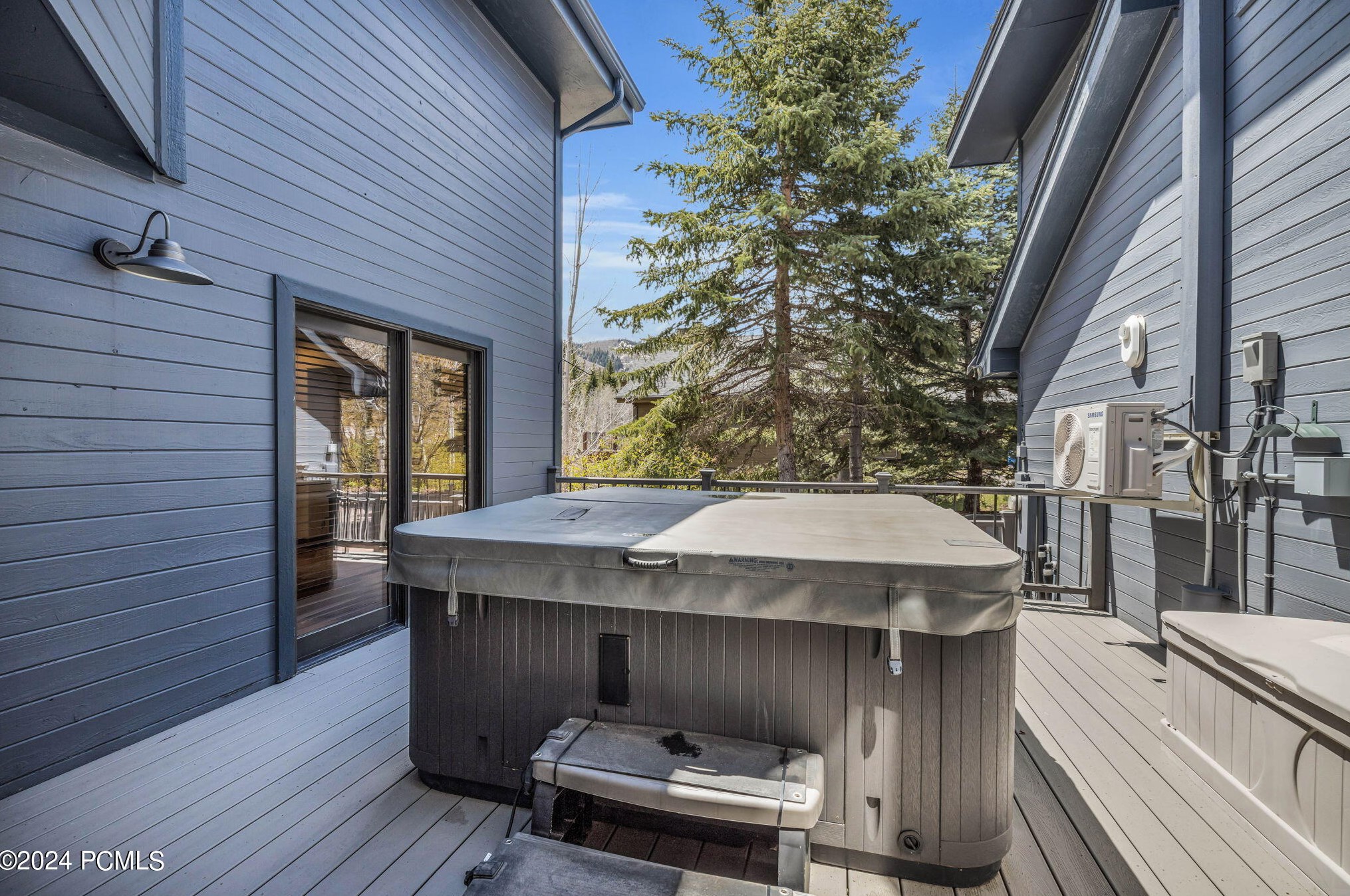 7730 Pinebrook Rd, Park City UT 84098-5384 exterior