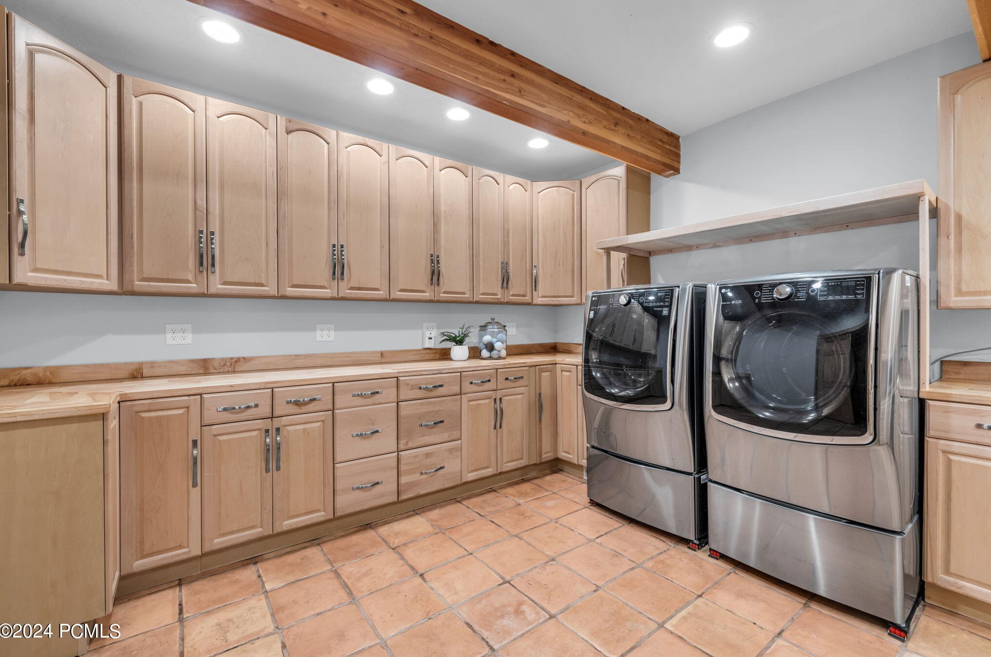 7730 Pinebrook Rd, Park City UT 84098-5384 exterior