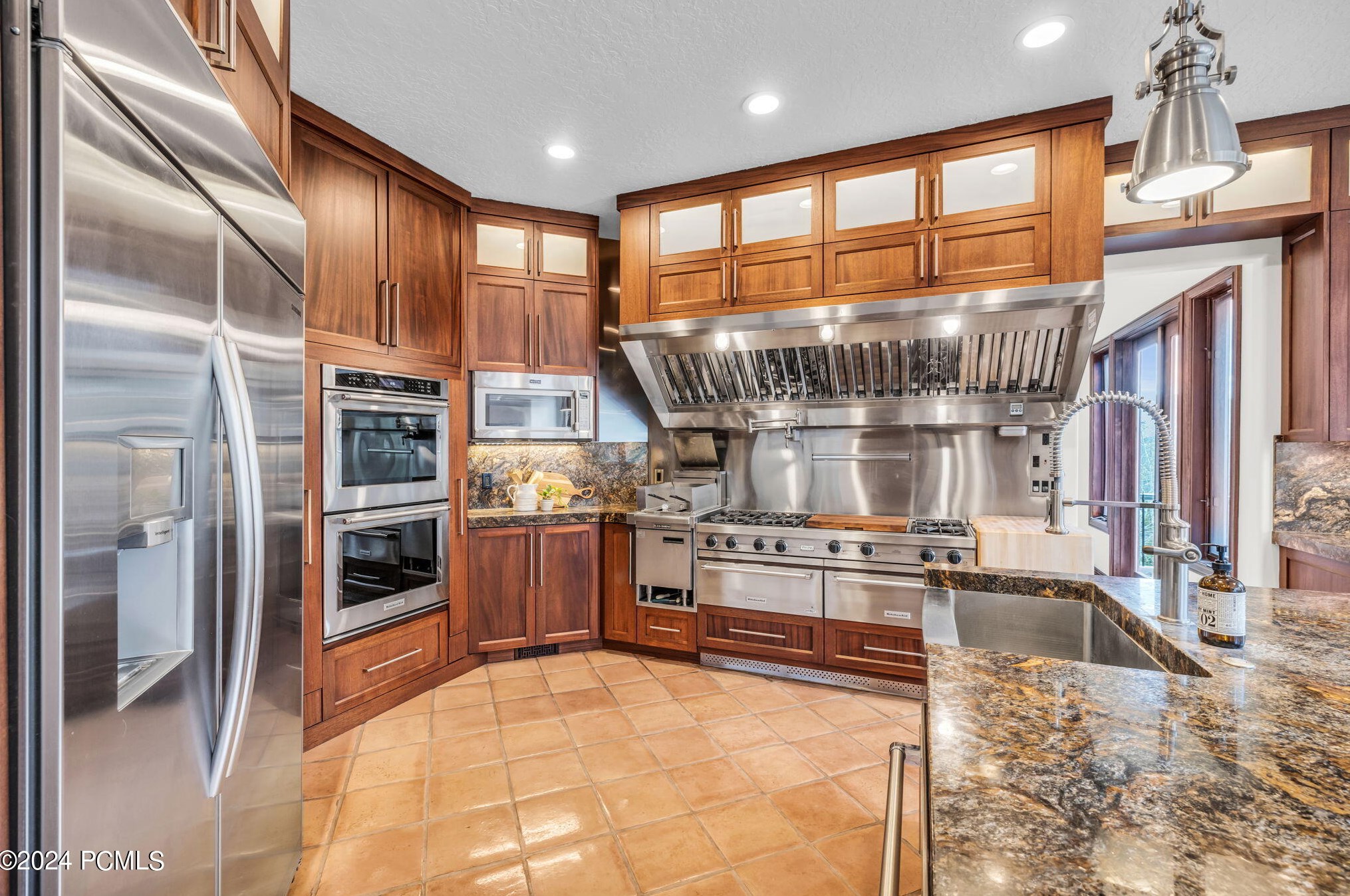 7730 Pinebrook Rd, Park City UT 84098-5384 exterior