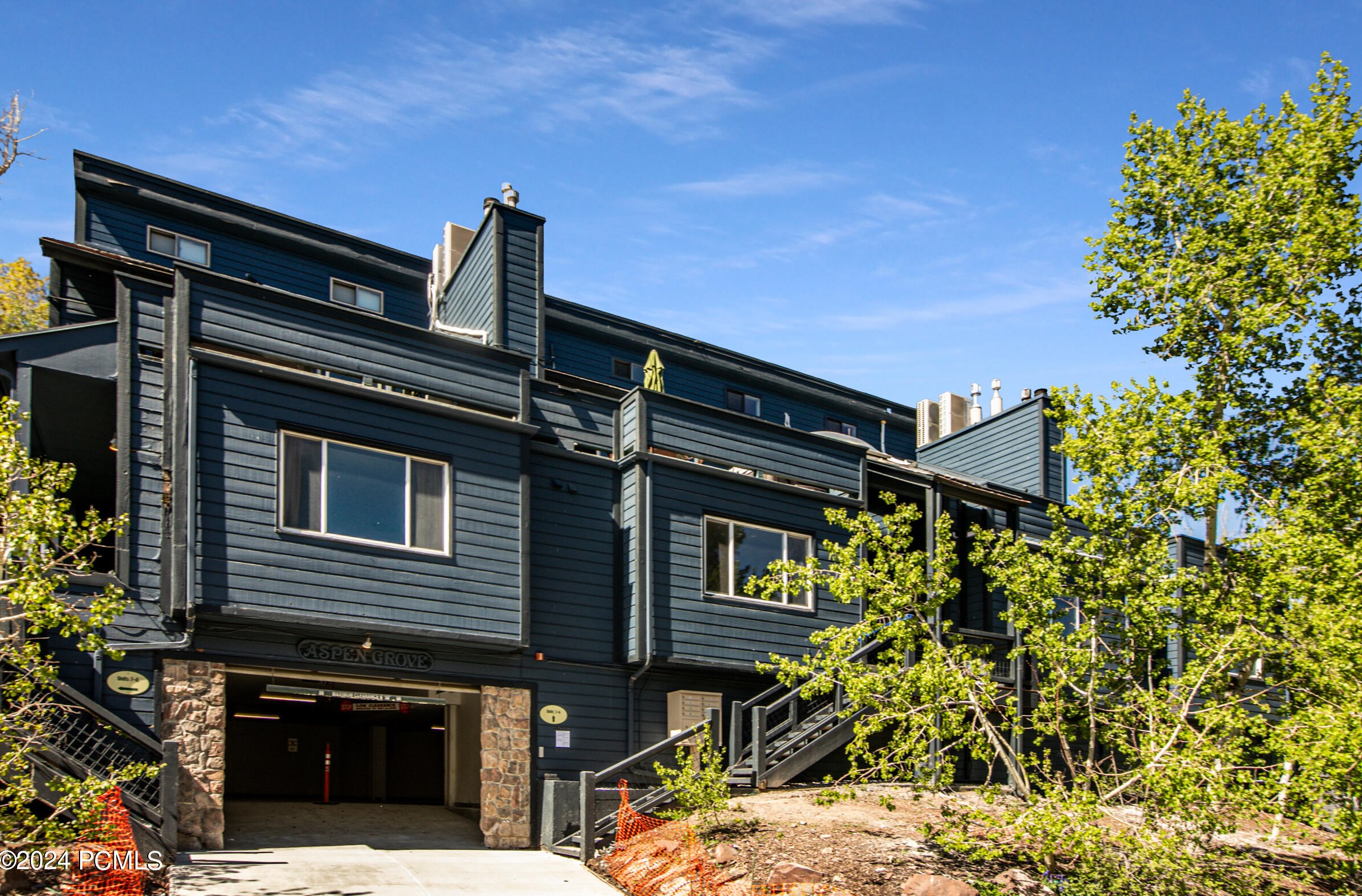 550 Deer Valley Loop, Park City UT  84060-7702 exterior