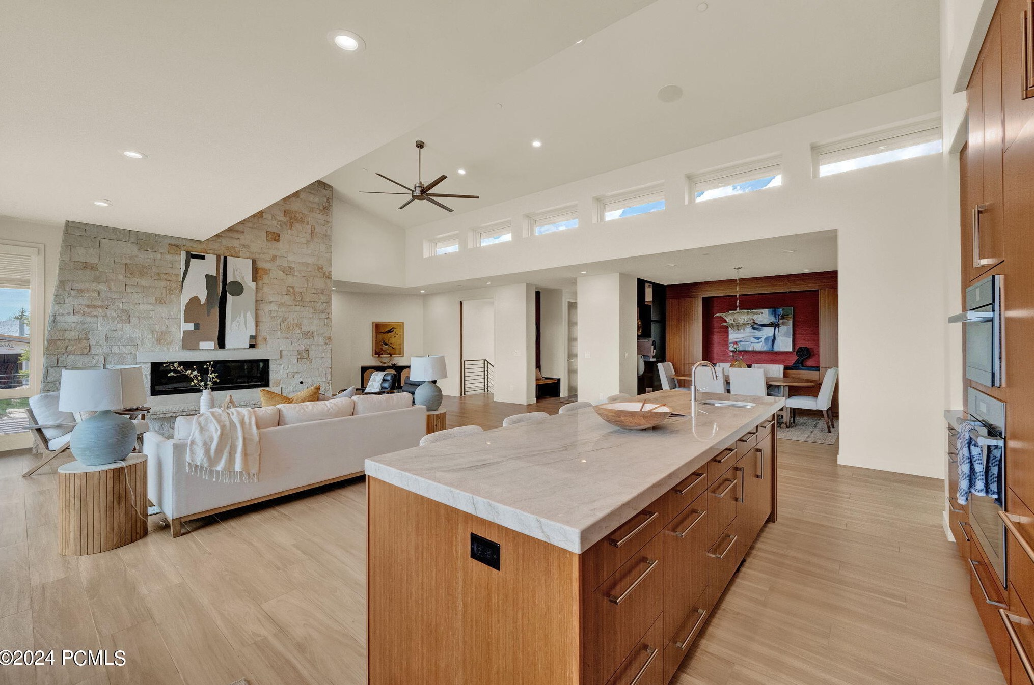 2496 Westview Trl, Park City UT 84098-6287 exterior