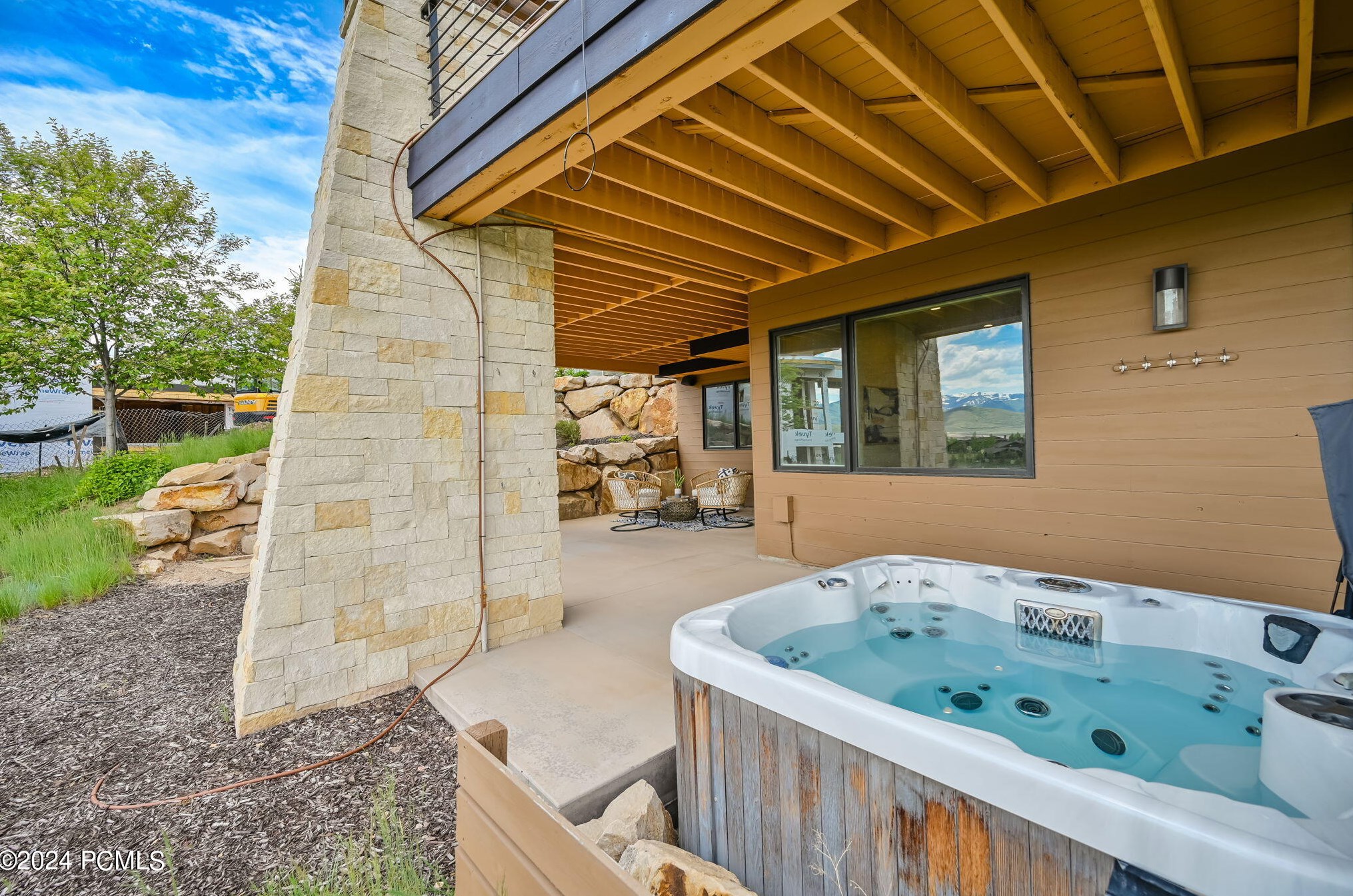 2496 Westview Trl, Park City UT 84098-6287 exterior