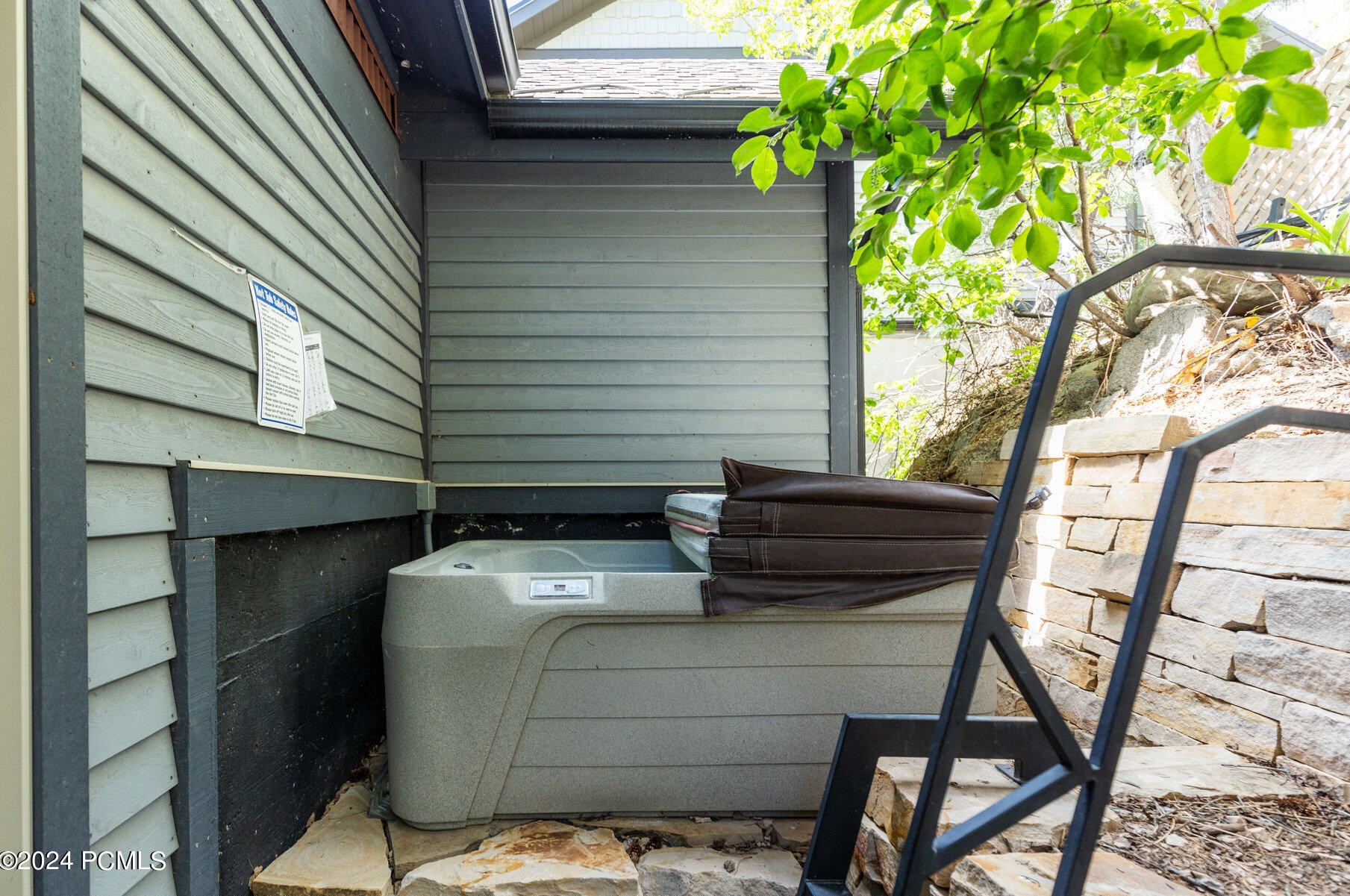 74 Daly Ave, Park City UT 84060-5221 exterior