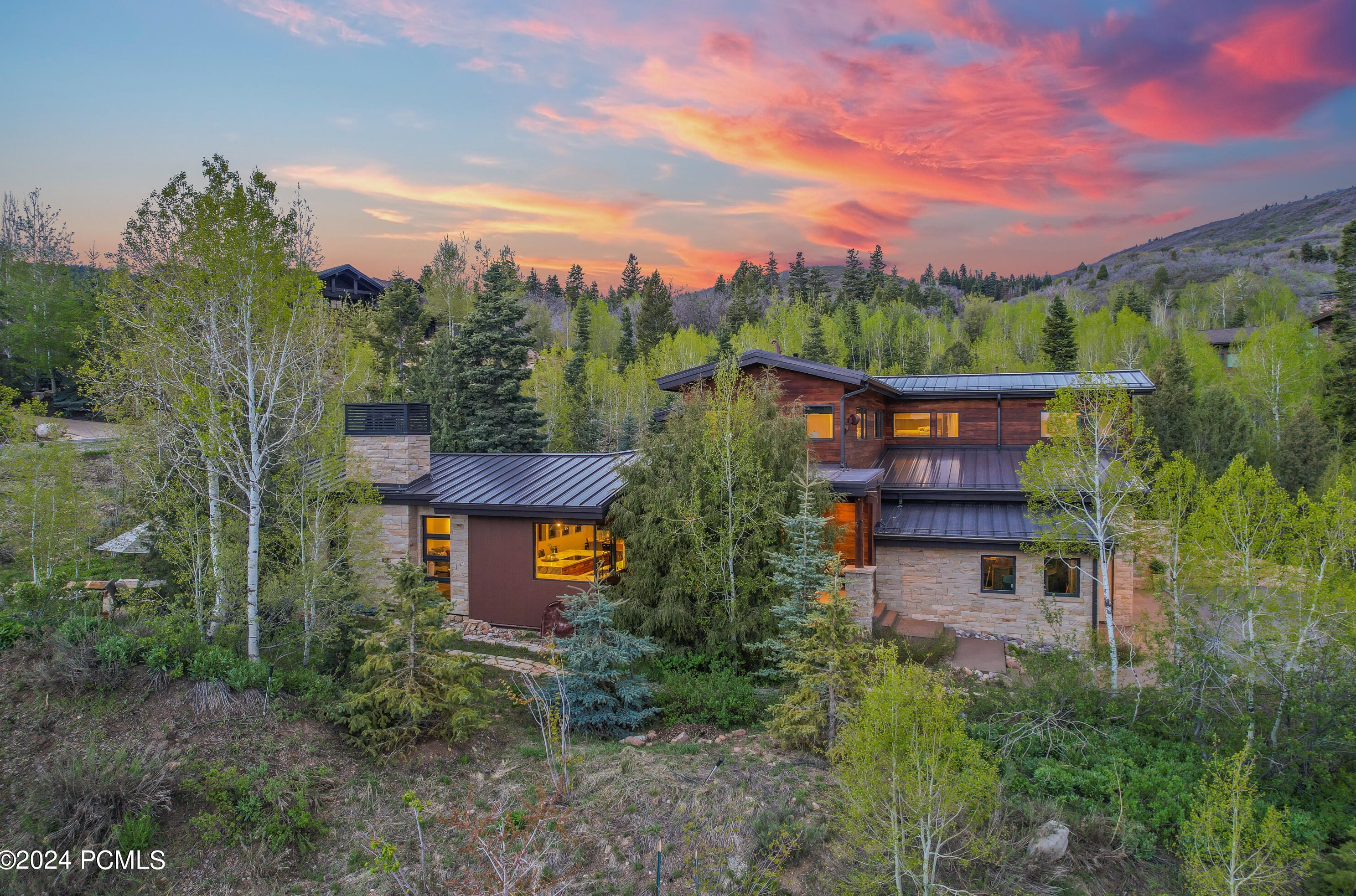 8729 Parleys Ln, Park City, UT 84098-5112