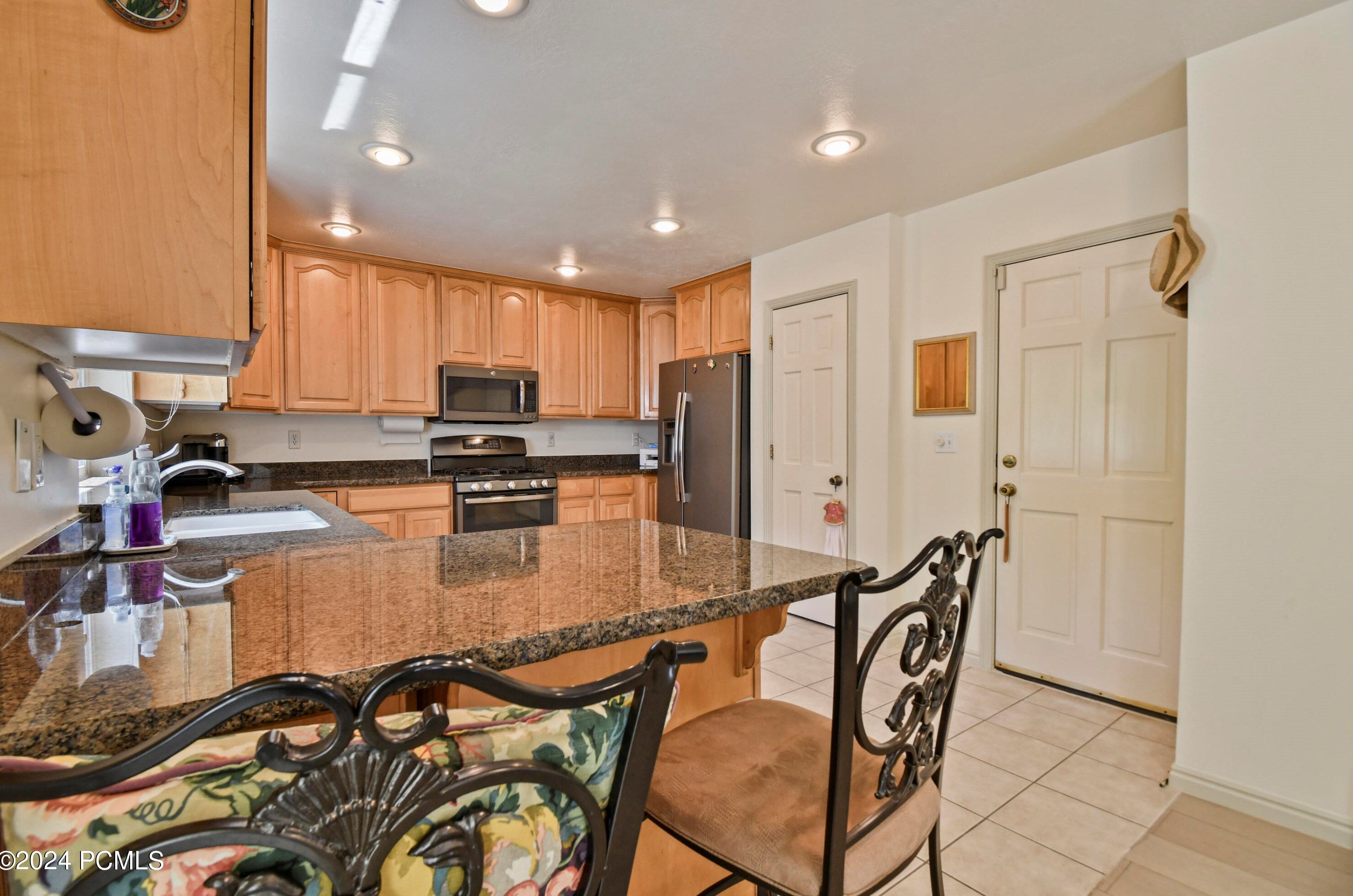 8028 Springshire Dr, Park City UT 84098-5396 exterior