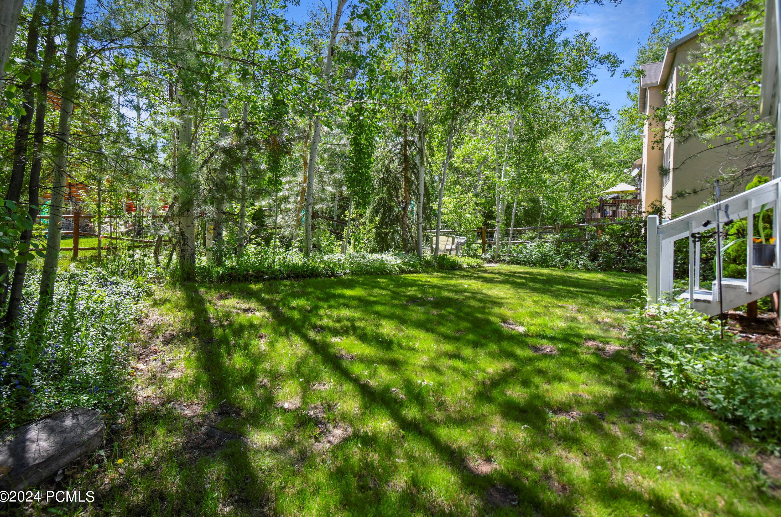 8028 Springshire Dr, Park City UT 84098-5396 exterior