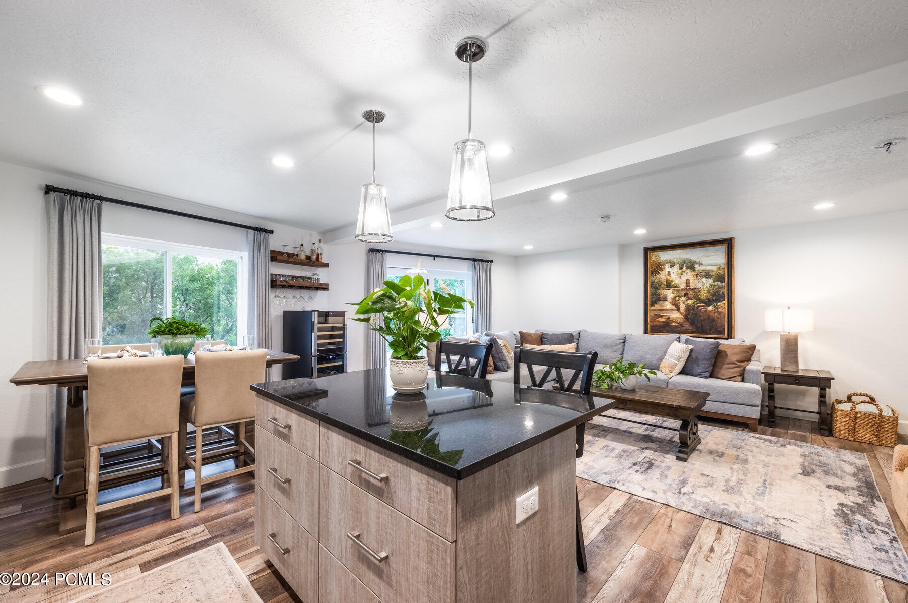 7369 Stagecoach Dr, Park City UT 84098-5332 exterior