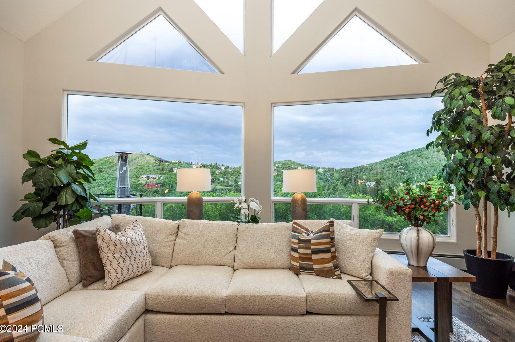 7369 Stagecoach Dr, Park City UT 84098-5332 exterior