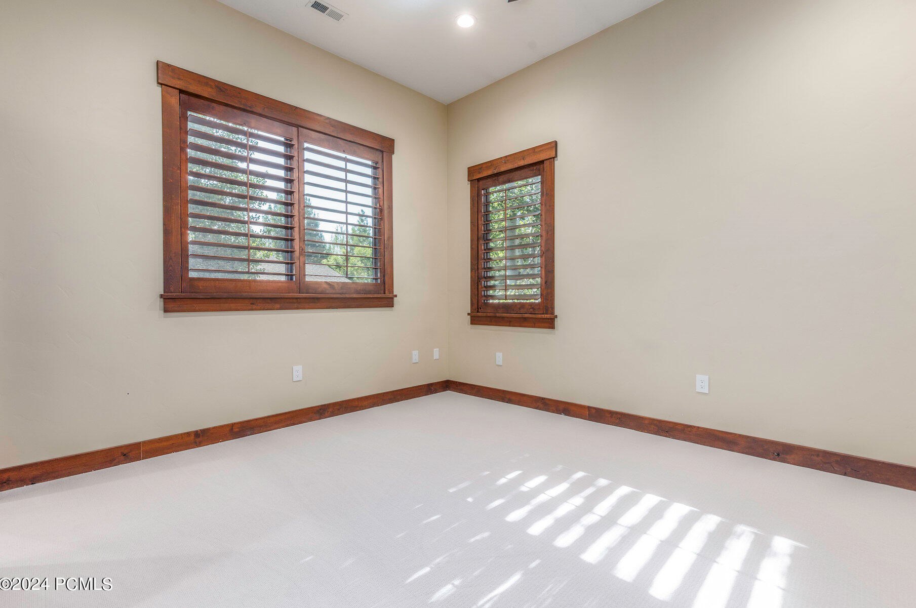 4957 Last Stand Dr, Park City UT  84098-6632 exterior