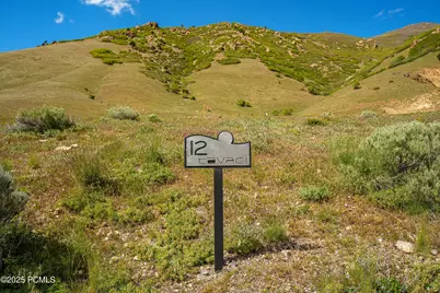 7077 City View Drive, Salt Lake City, UT 84121 - Photo 18