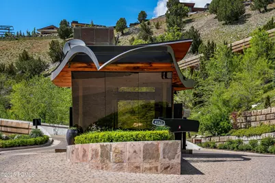 7077 City View Drive, Salt Lake City, UT 84121 - Photo 14