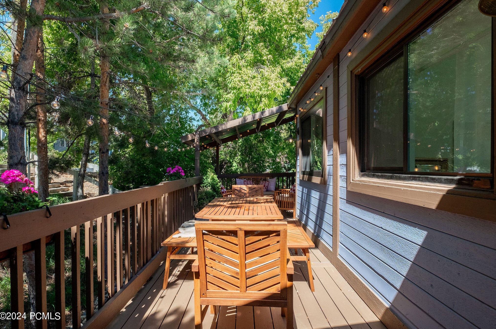 1119 Woodside Ave, Park City UT exterior