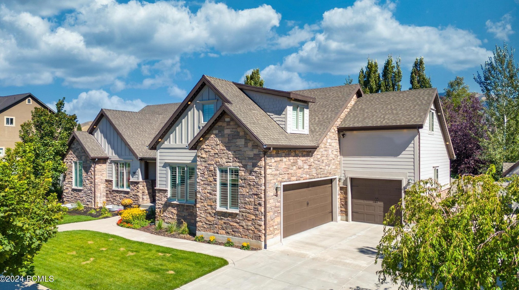 5982 Rollins Ranch Rd, Littleton, UT 84050