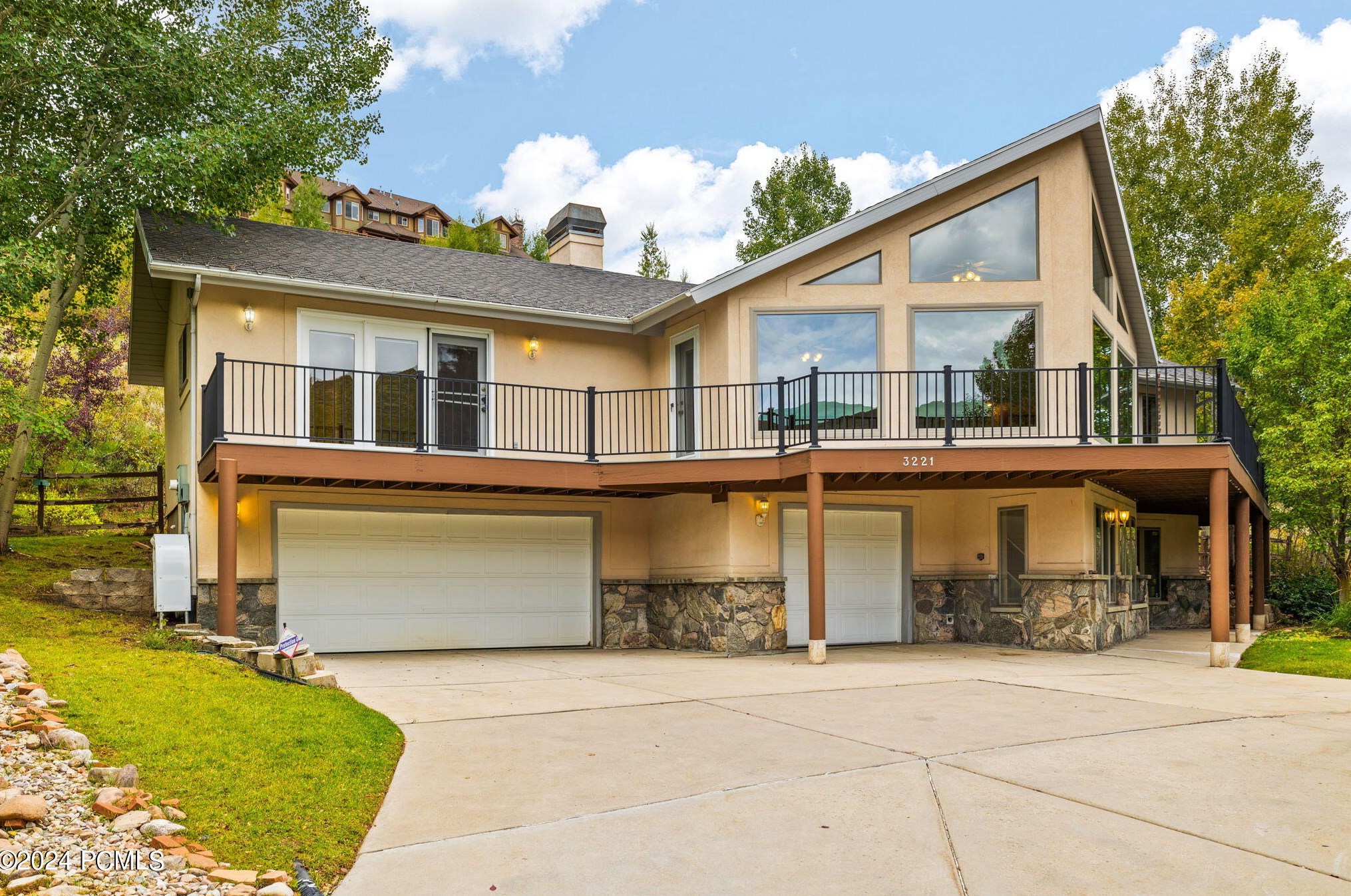3221 Homestead Rd, Park City, UT 84098-4837